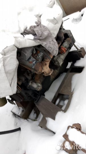 Продавм двигатель на Камаз 740