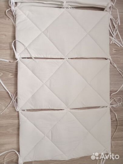 Бортик и балдахин с держателем в кроватку