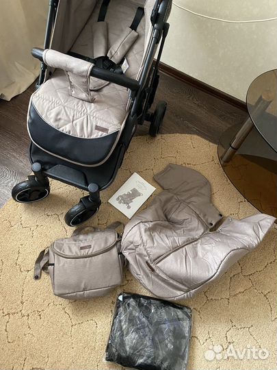 Коляска прогулочная babalo