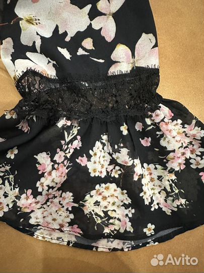 Шифоновое черное платье 42 44 с цветами и кружевом