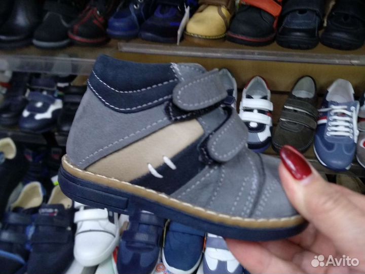 Ортопедические ботинки новые кожа Турция