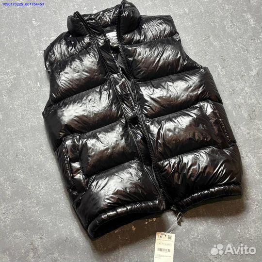 Жилетка Zara x Moncler черная