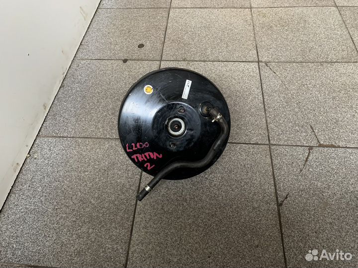 Усилитель тормозов вакуумный Mitsubishi L200