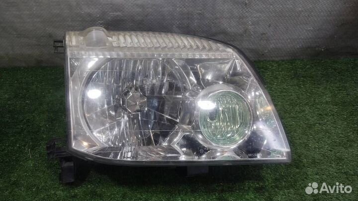 Фара правая Nissan X-Trail T30 2003