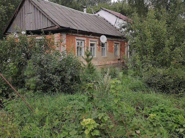 Дом 50 м² на участке 100 сот.