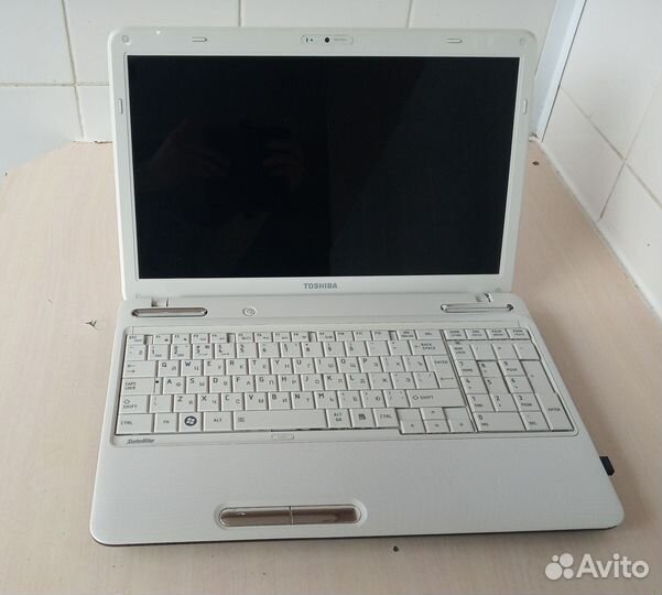 Игровой Ноутбук 30 Классный игры в комплекте