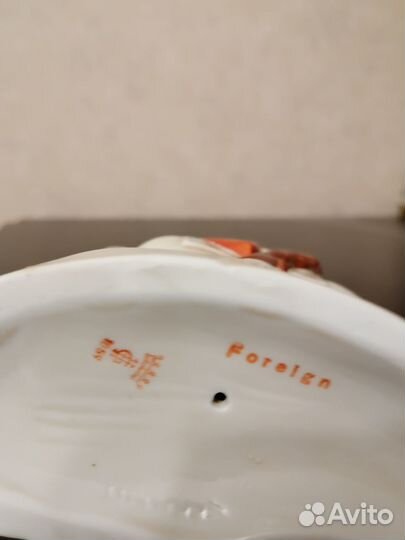 Фарфоровая статуэтка, старая германия