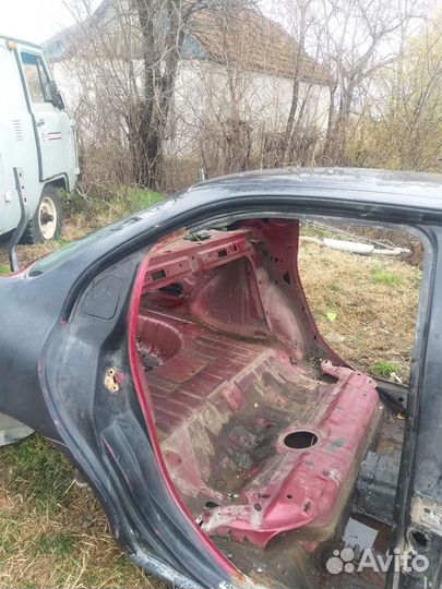 Крылья задние Ford Mondeo 2