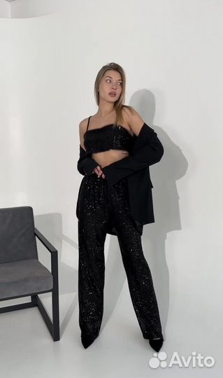 Костюм женский