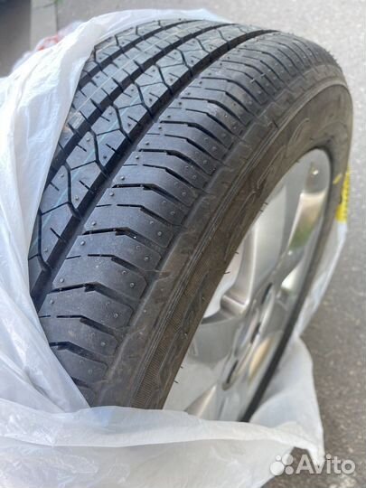 Новое колесо оригинал Nissan r17 5*114,3