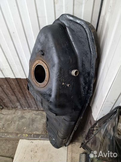 Бак топливный Nissan Terrano Pathfinder R50