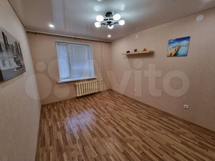 3-к. квартира, 79,8 м², 1/10 эт.