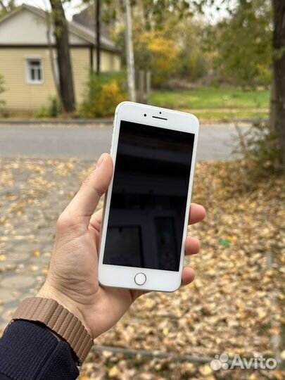 iPhone 8 Plus, 256 ГБ