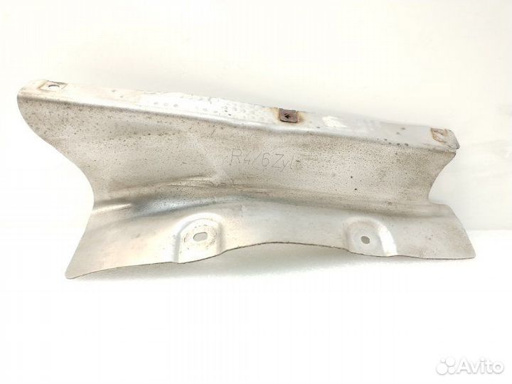 Тепловой экран правый Bmw 5-Series F10 3.0 2011