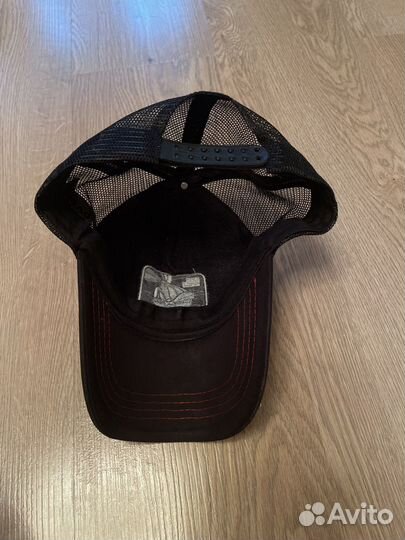 Бейсболка новая