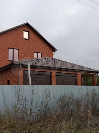 Коттедж 216 м² на участке 9,3 сот.