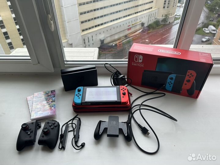 Nintendo Switch 32 GB Rev.2