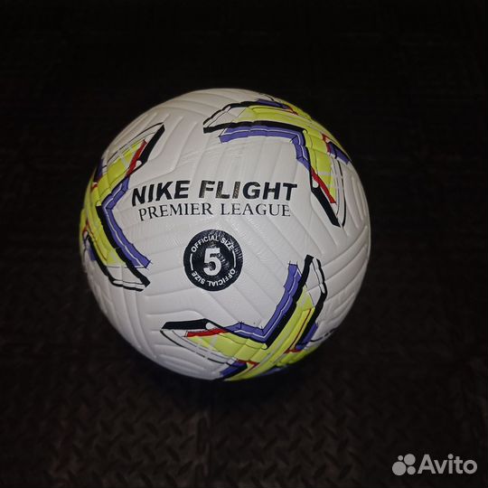 Футбольный мяч nike апл