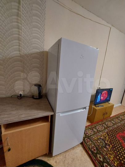 Комната 17 м² в 5-к., 1/4 эт.