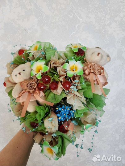 Букет с игрушками