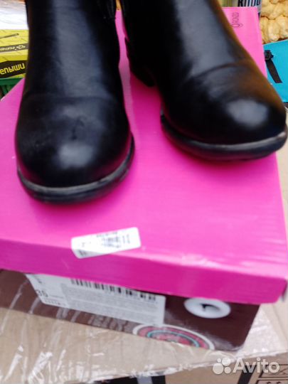 Япомогаю для пострадавшим от паводка Сапоги 36р