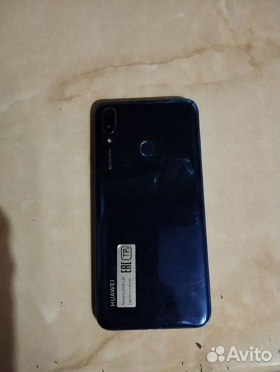 HUAWEI Y7 (2019), 3/32 ГБ