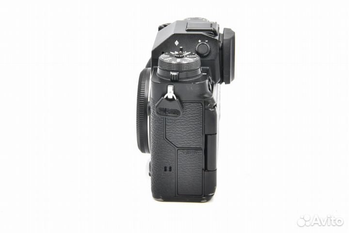 Фотоаппарат Fujifilm X-T4 Body Black состояние 5