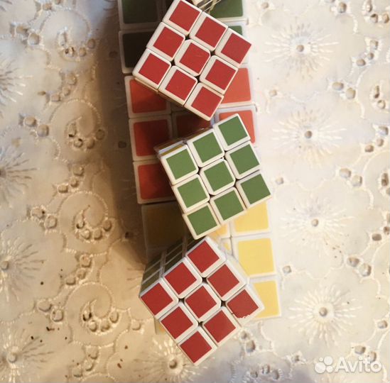 Головоломка кубик рубик