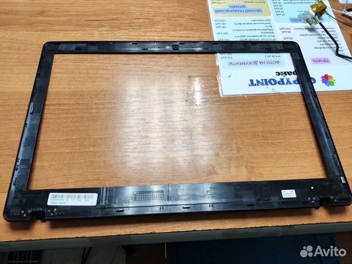 Ноутбук Asus X550C на Запчасти