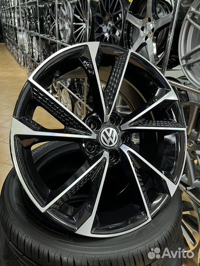 Диски литые R17 5*100 RS стиль Audi
