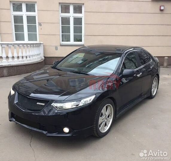 Решетка радиатора (с сеткой) Mugen Honda Accord 8
