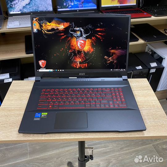 Игровой ноутбук MSI Core i5, 16Gb, RTX, 17.3
