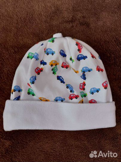 Новые шапочки для малыша