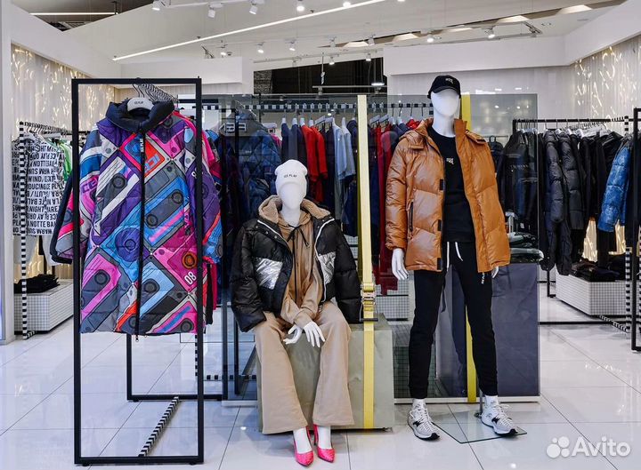 Продавец - консультант в магазин молодежной одежды