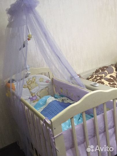 Болдахин,бортики,держатель на детскую кроватку