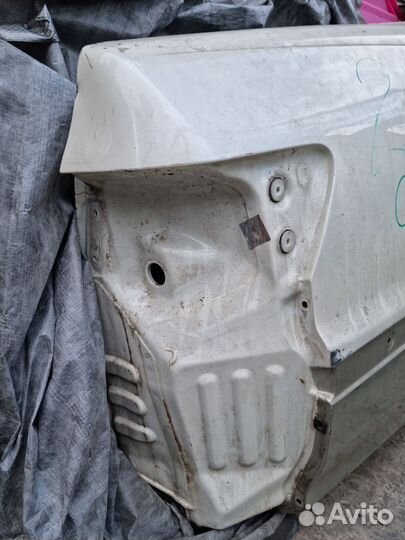 Крыло заднее правое на mark2