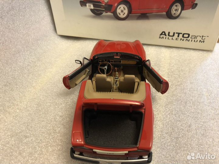 Fiat 124Spider (AutoArt Millennium 1/18)