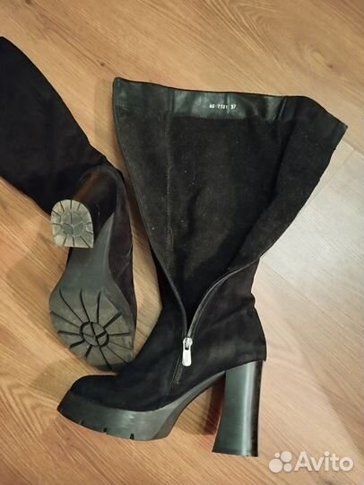 Сапоги женские демисезонные бу 37 размер