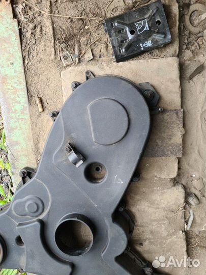 Кожух грм Land Rover Discovery 3 2008