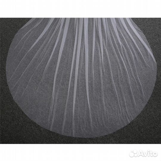 Новая роскошная фата-шлейф