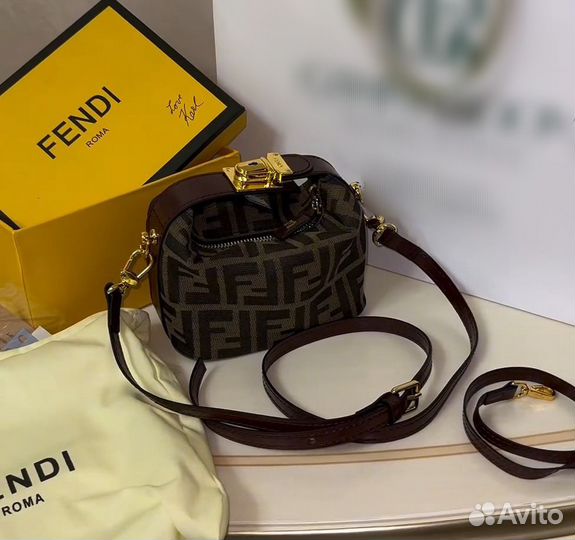 Сумка fendi