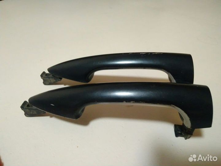 Ручки дверей правая сторона Solaris 82661