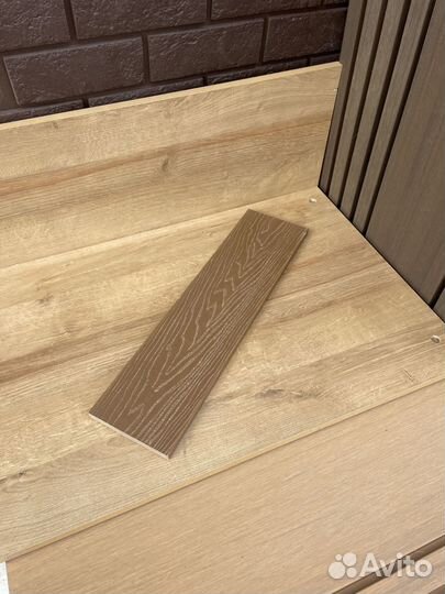 Заборная доска дпк Цвет: Орех