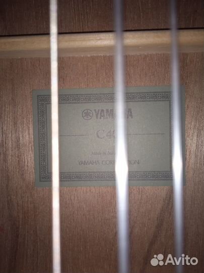 Акустическая гитара yamaha c40