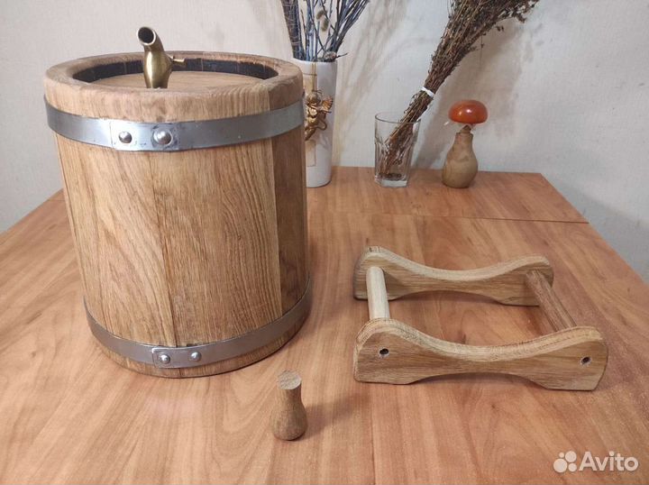 Бочка дубовая 10 литров