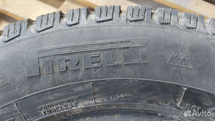 Pirelli Winter Carving Edge 225/65 R17