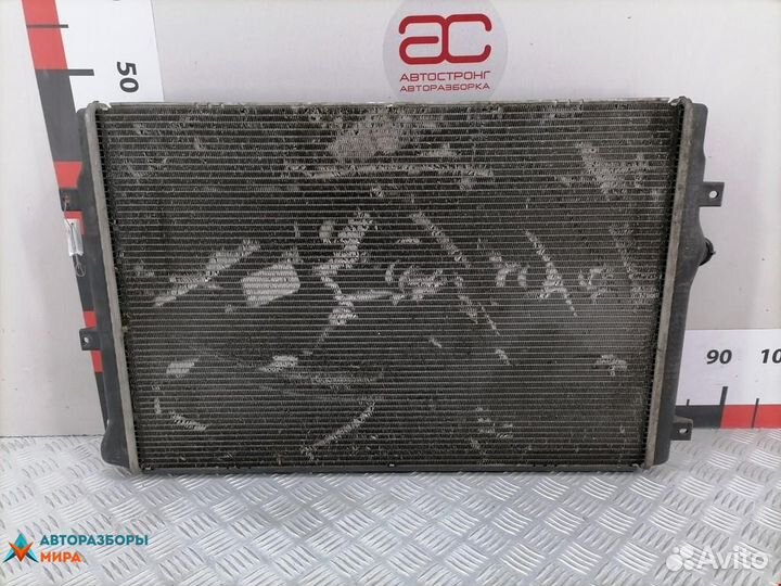 Радиатор (основной) Skoda Octavia 2 (A5) рест