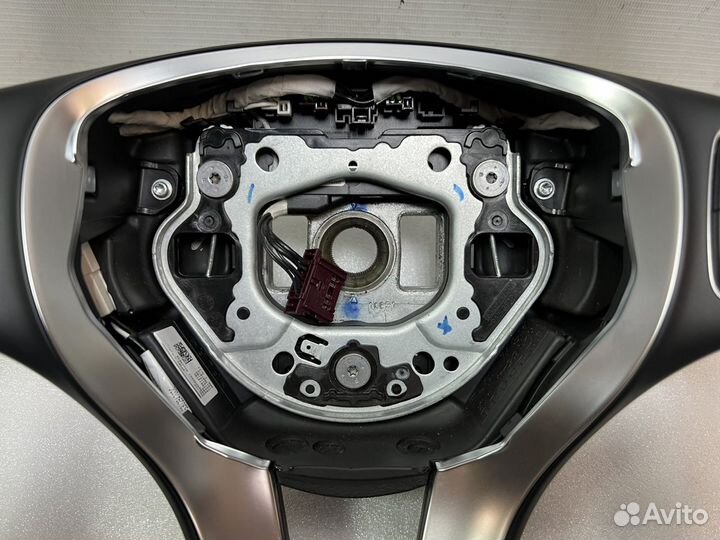 Рулевое колесо с обогревом Mercedes GLE GLS W166