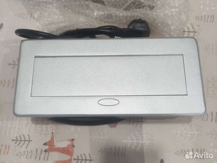 Выдвижная встраиваемая розетка