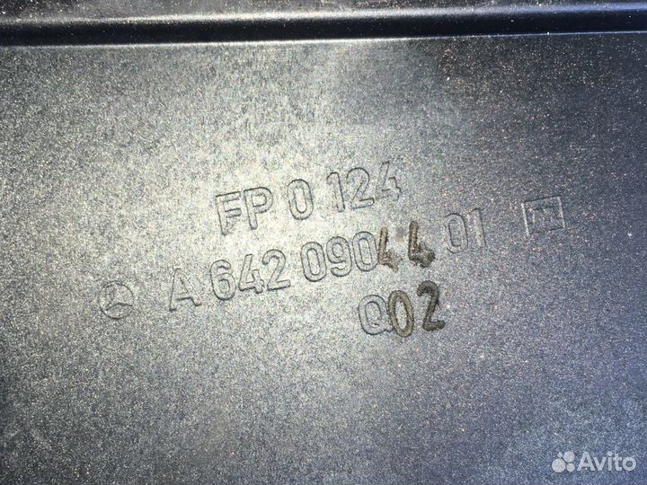 Корпус воздушного фильтра A6420904401